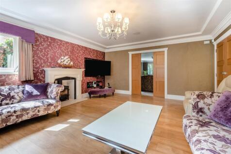 8657682-interior12.jpg
