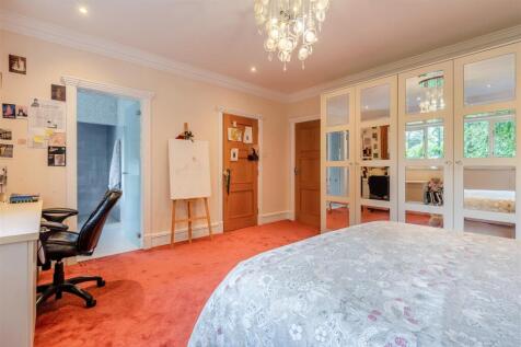 8657682-interior26.jpg