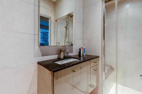 8657682-interior22.jpg