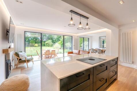8658705-interior18.jpg