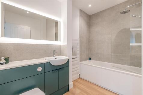 8658705-interior02.jpg