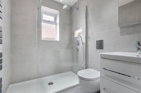 8596089-interior16.jpg