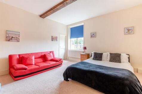 8657361-interior16.jpg