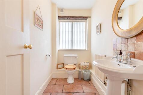 8657361-interior28.jpg