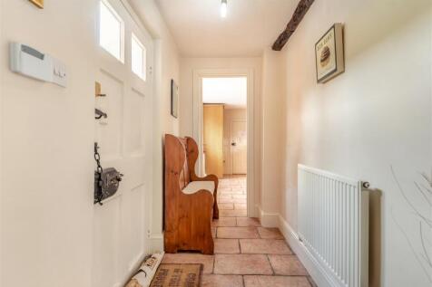 8657361-interior39.jpg