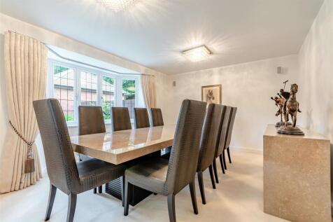 8557201-interior01.jpg