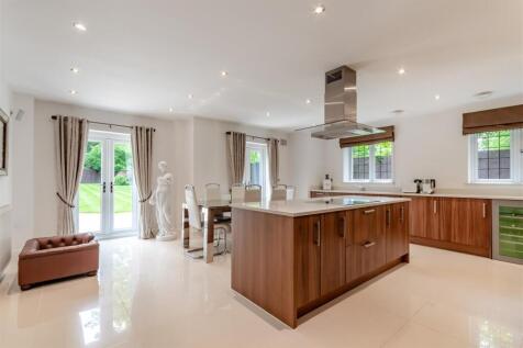 8557201-interior07.jpg