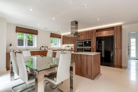8557201-interior08.jpg