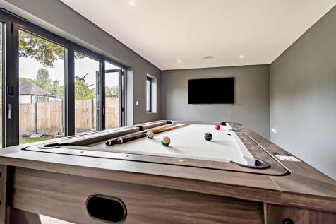 8661023-interior31-800.jpg