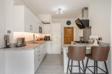 8661177-interior04.jpg