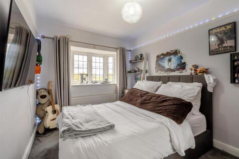 8661177-interior39.jpg