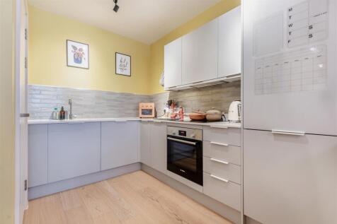 8661632-interior05.jpg
