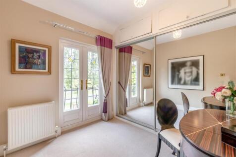 8663276-interior34.jpg