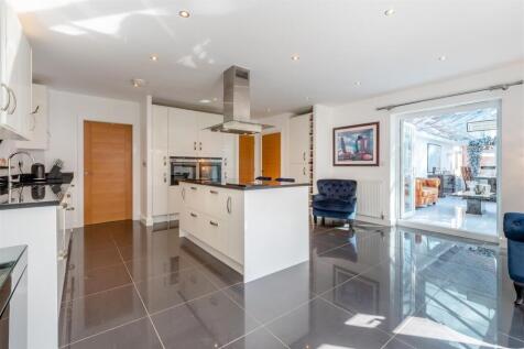 8662819-interior11.jpg