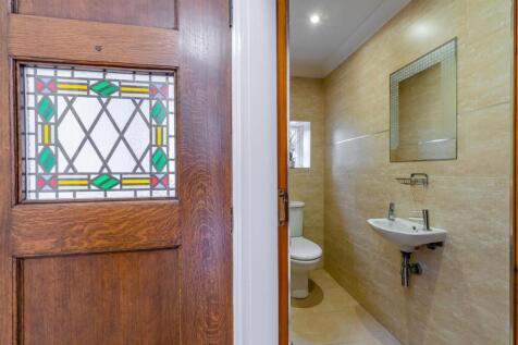 8662882-interior48.jpg