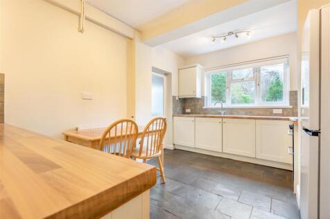 8584604-interior07.jpg