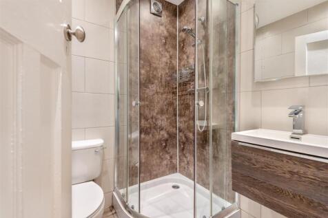 8584604-interior13.jpg