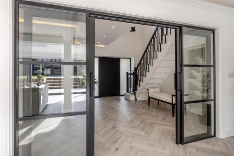 8664458-interior26.jpg