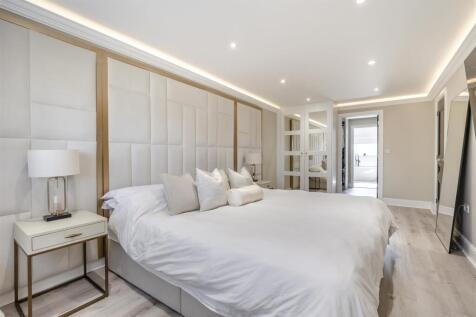 8664458-interior44.jpg