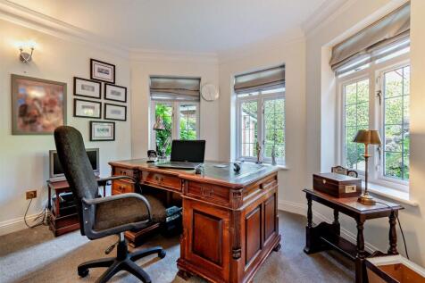 8618939-interior34-800.jpg