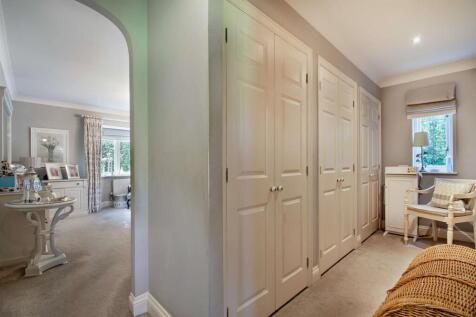 8618939-interior18-800.jpg