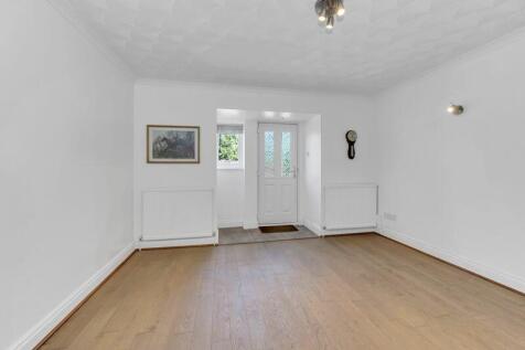 Annexe Sitting/Bedroom