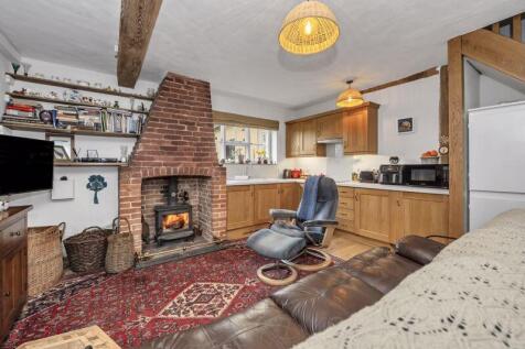 Sitting Room/Kitchen