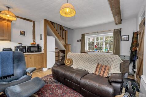 Sitting Room/Kitchen