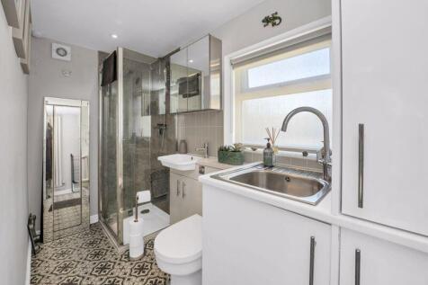 Shower Room/Utility