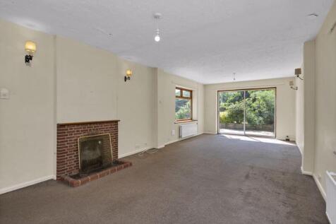 Sitting/Dining Room