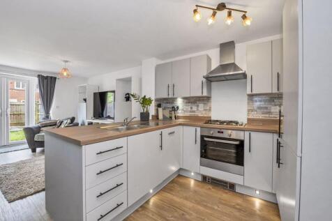 Sitting Room/Kitchen