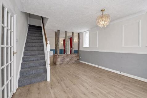 Sitting/Dining Room