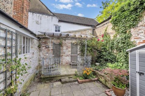 Courtyard Garden