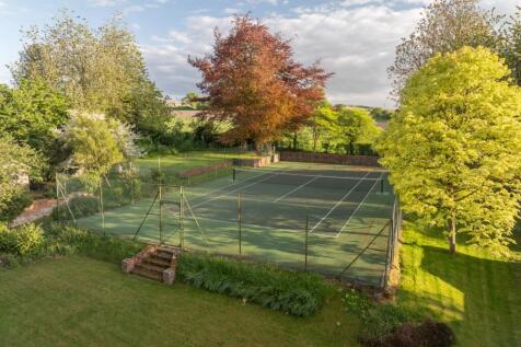 ORCHARD HOUSE - TENNIS COURT 1