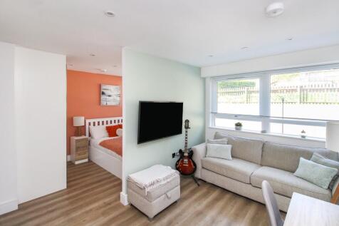 Kitchen/Living Room