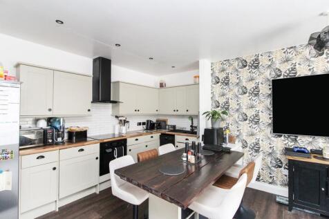 Kitchen/Living Room