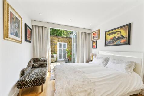 Principle Bedroom