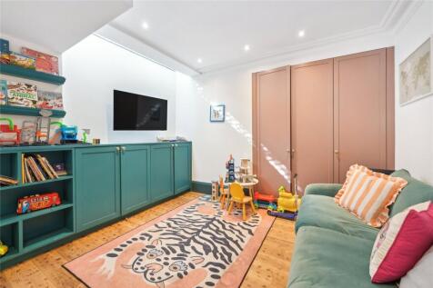 Media Room/Bedroom 5