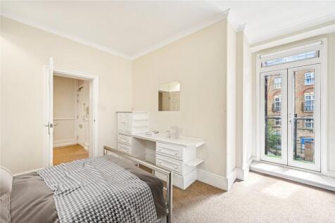 Principle Bedroom