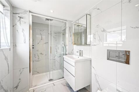 Ensuite Two