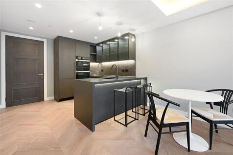 Kitchen/ Dining