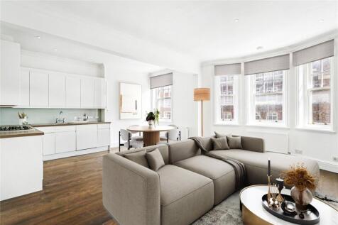 Open Kitchen/Dining
