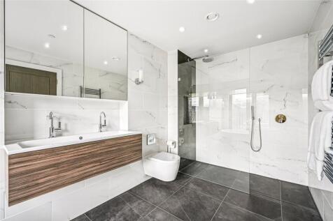 P. Bedroom Ensuite 2