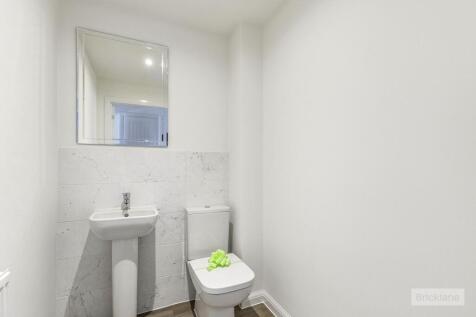Cloakroom/wc