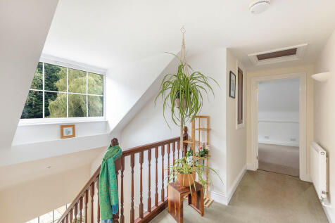 The Gatehouse ph3...