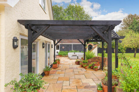 The Gatehouse ph1...