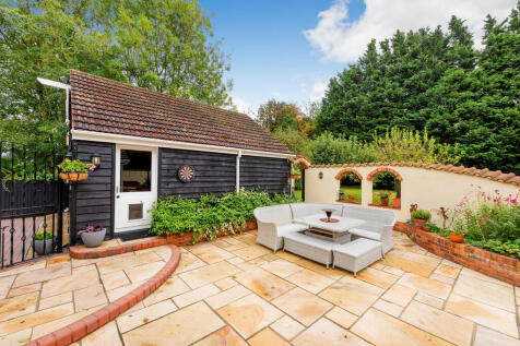 The Gatehouse ph1...