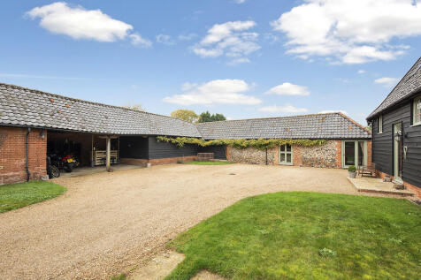 Manor Barn ph04
