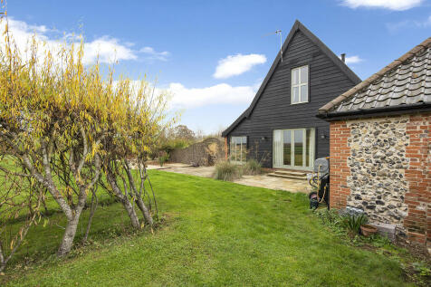 Manor Barn ph07