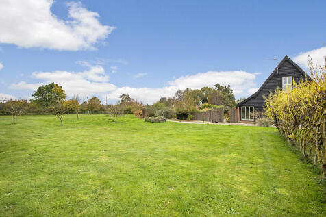 Manor Barn ph08